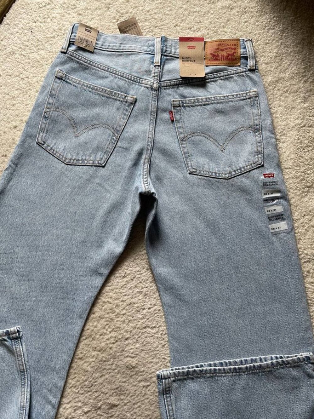 NWT Levi's Middy Bootcut Light Wash Women's Jeans Size 28/31 - Picture 6 of 12